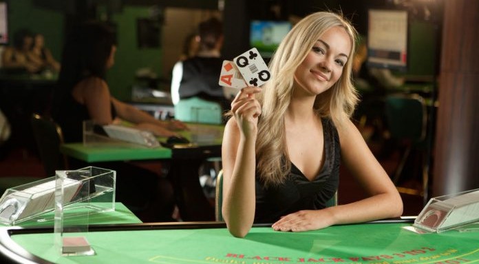 Play Online Casino