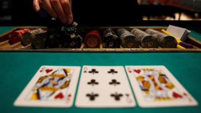 Be A Smartest Play a Slot Player