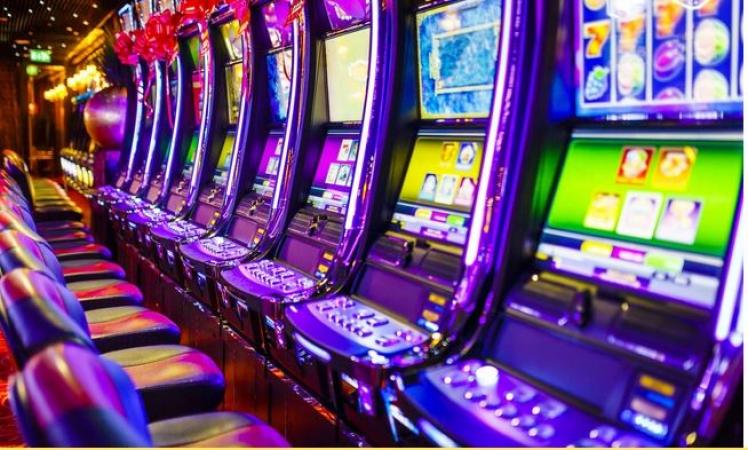 Myth or Reality: Debunking Common Misconceptions about Online Slots