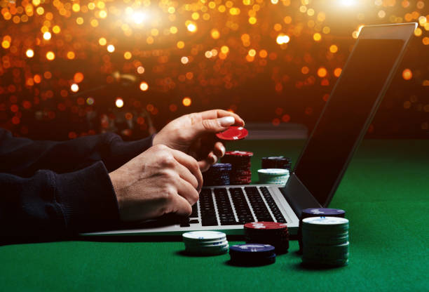 Virtual Vegas: Bringing the Allure of the Casino to Your Screen