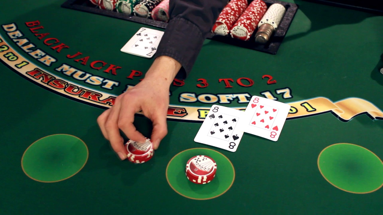 Live Dealer Games Explained: The Thrill of Real-Time Casino Action